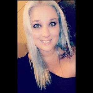 Meet your Posher, Ashleigh